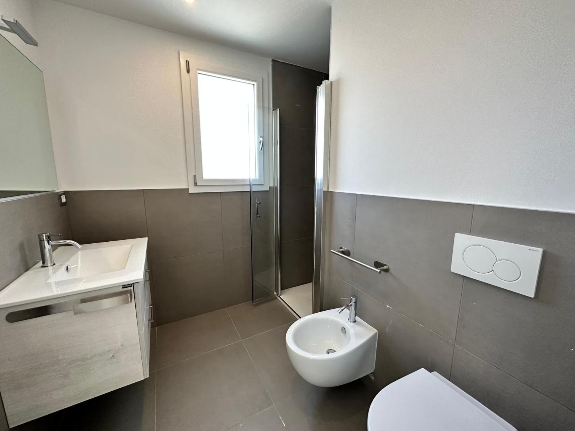 Nuovo Condominio Con Piscina E Garage Bibione Eksteriør billede